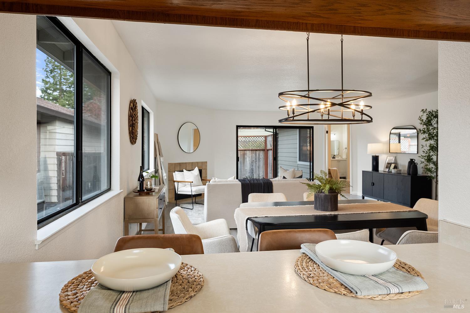 1733 Burgundy Place Santa Rosa, CA 95403 - Photo 5 of 23 Counter bar open to the living room.