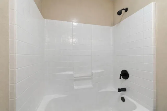 $350,000 | 1369 West Burgundy Court, Hanford, CA 93230