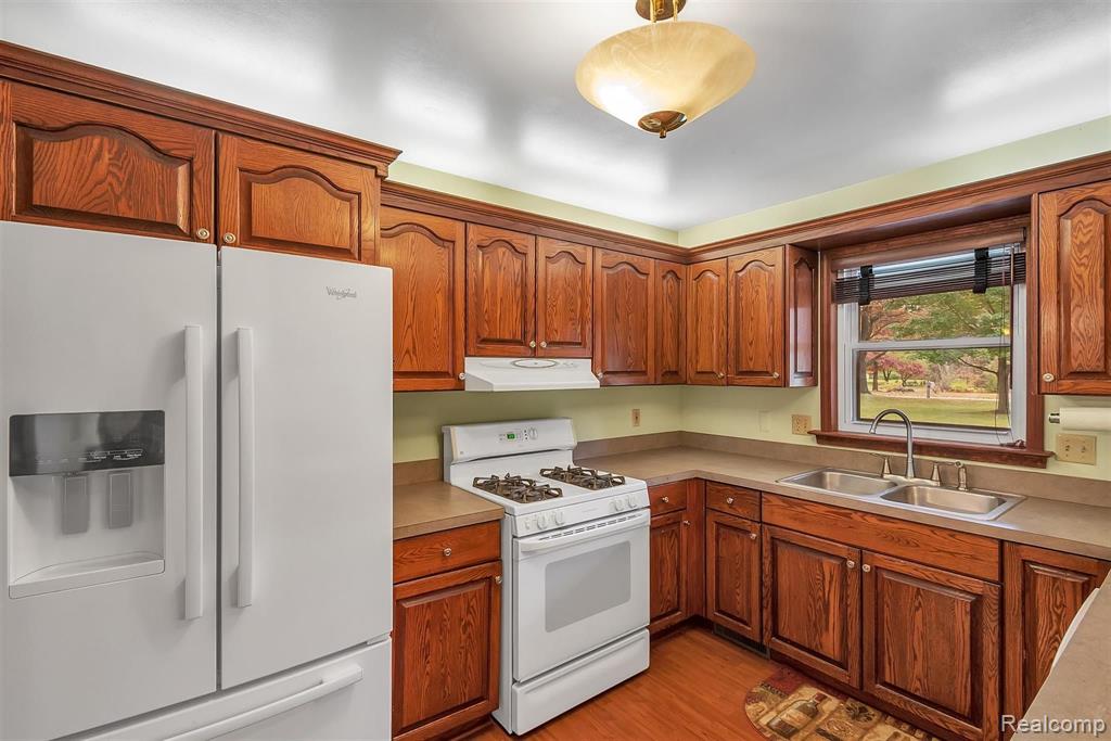 23400 Bohn Road Belleville, MI 48111 - Photo 29 of 43