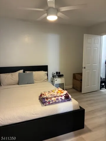 $1,800 | 826 West Grand Street, Unit 1E, Elizabeth, NJ 07202