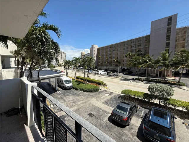 a view of a basket ball ground