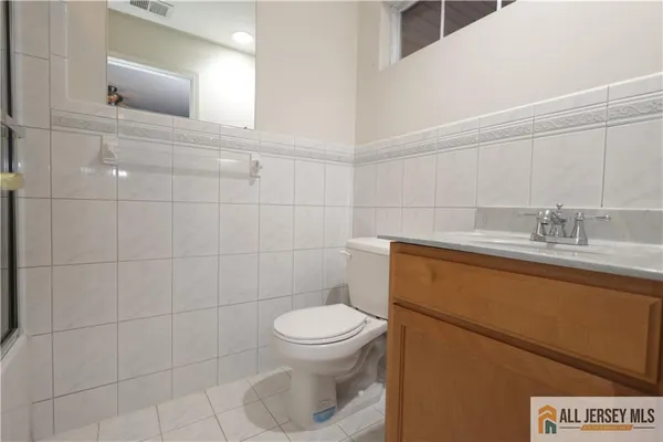 $450,000 | 125 Adamecs Way, Unit 26, South Amboy, NJ 08879