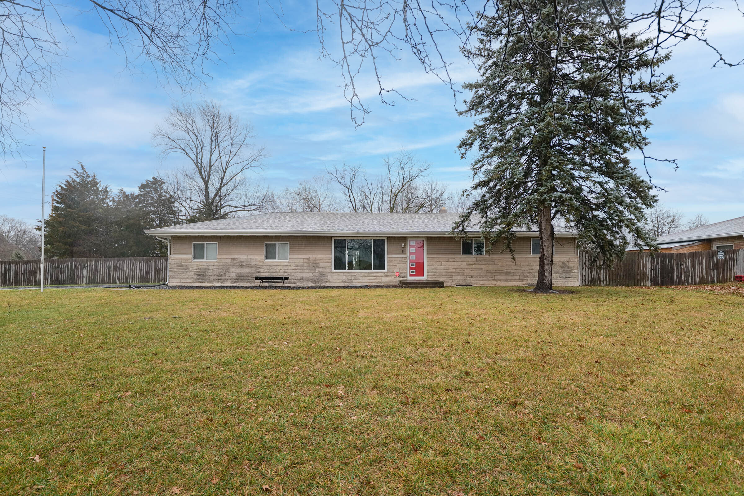1119 South Post Road Indianapolis, IN 46239 - Photo 1 of 33 Gallery Image 1