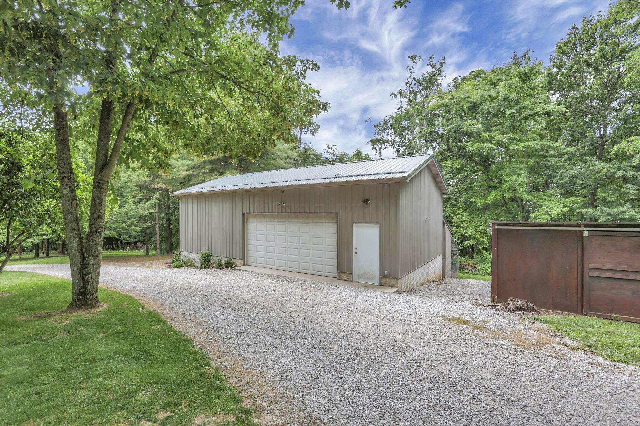 8080 Clearport Road Southwest Lancaster, OH 43130 - Photo 46 of 73