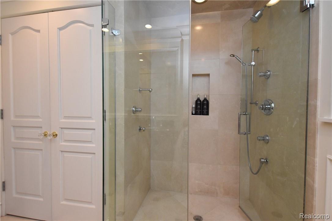 4331 Fieldbrook Road Bloomfield Hills, MI 48302 - Photo 22 of 36 4331 Fieldbrook Drive_22.JPG