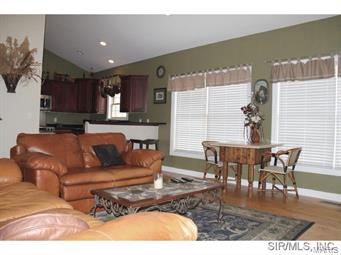 6237 Kk Road Waterloo, IL 62298 - Photo 8 of 24