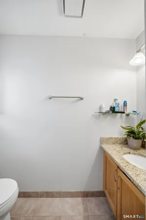 $250,000 | 19 Chelsea Lane, Unit 19, East Granby, CT 06026