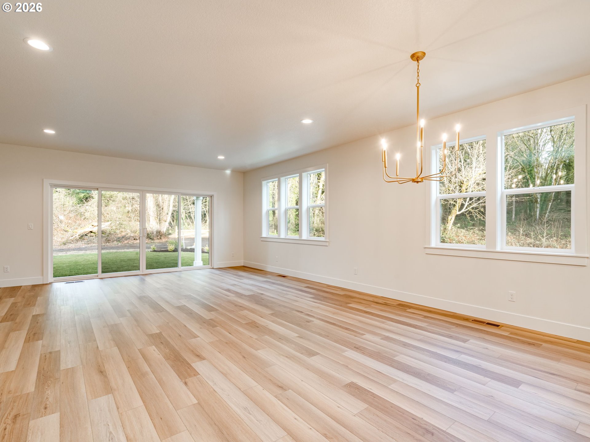 2147 Northeast Spitz Road Canby, OR 97013 - Photo 21 of 46 Great Room