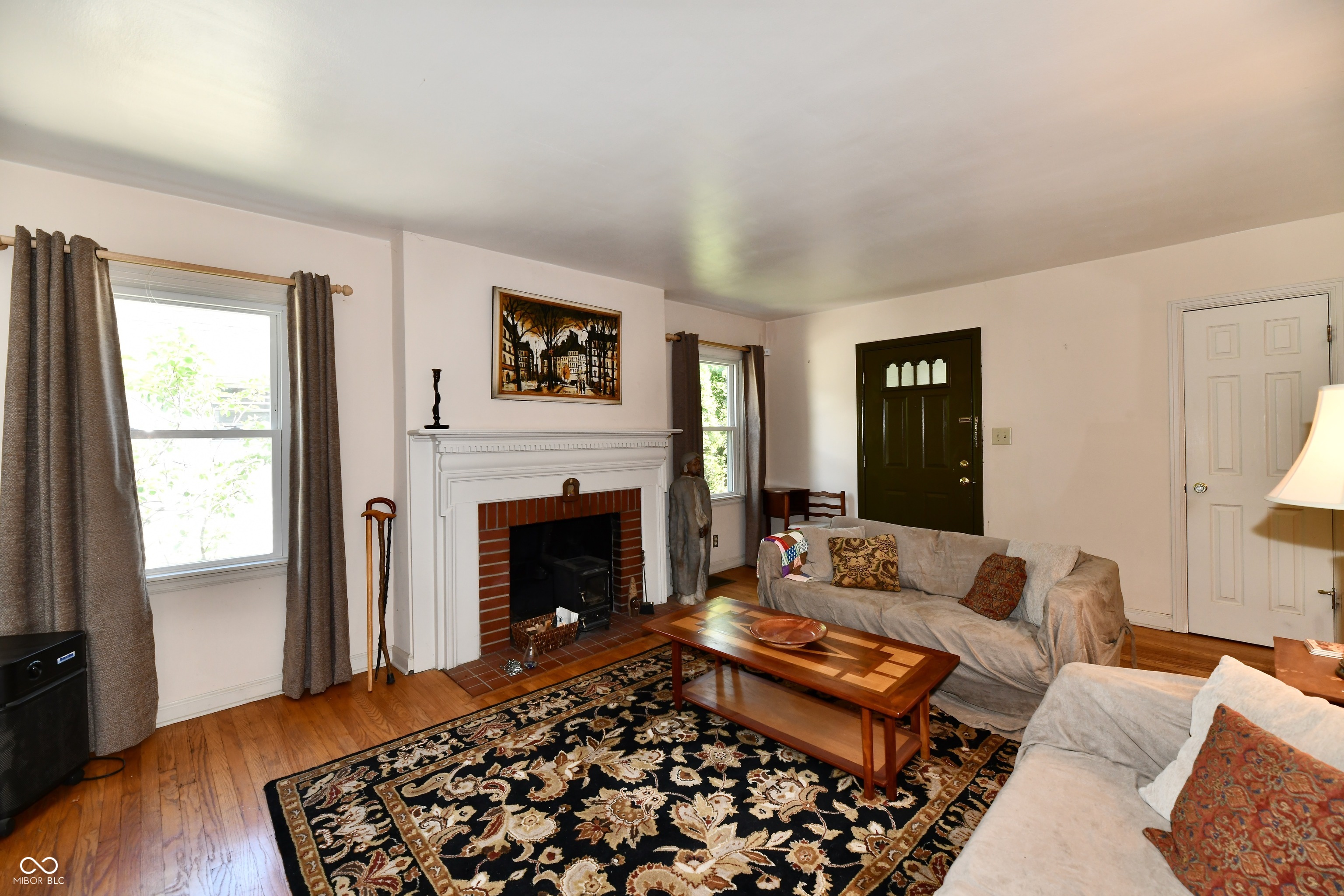 6146 Ralston Avenue Indianapolis, IN 46220 - Photo 4 of 30