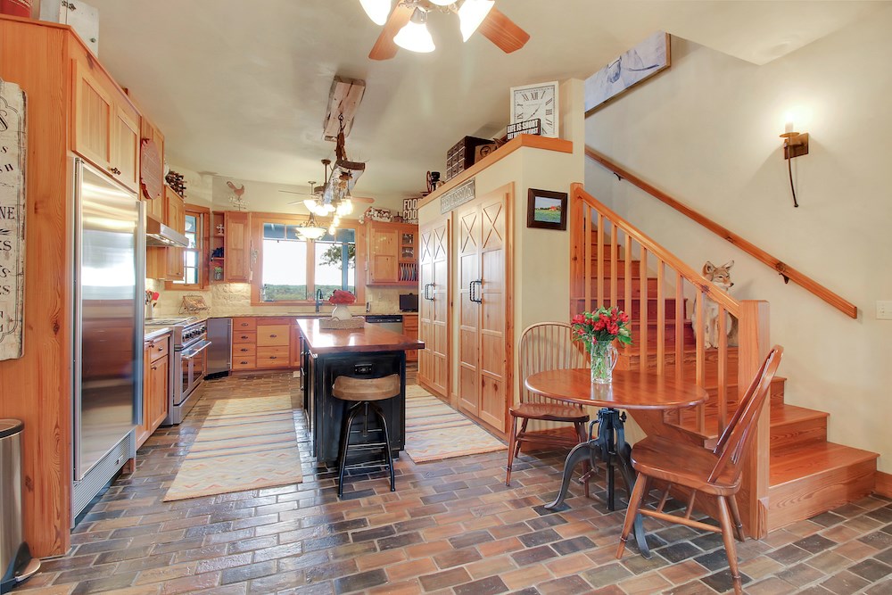 357 YellowJacket Lane Fredericksburg, TX 78624 - Photo 29 of 72 Kitchen