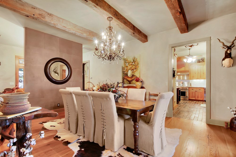 357 YellowJacket Lane Fredericksburg, TX 78624 - Photo 7 of 72 Dining room