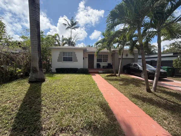 $1,199,000 | 130 Northeast 49th Street, Miami, FL 33137