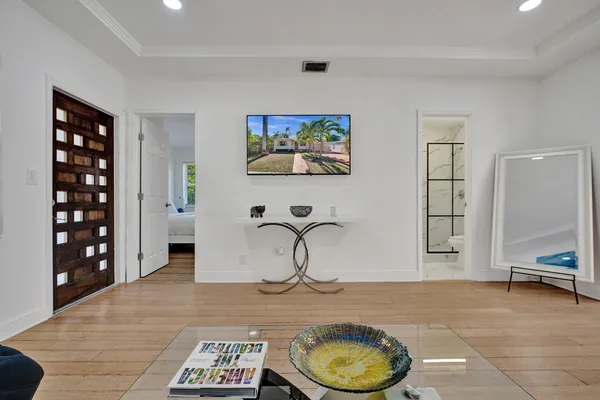 $1,199,000 | 130 Northeast 49th Street, Miami, FL 33137