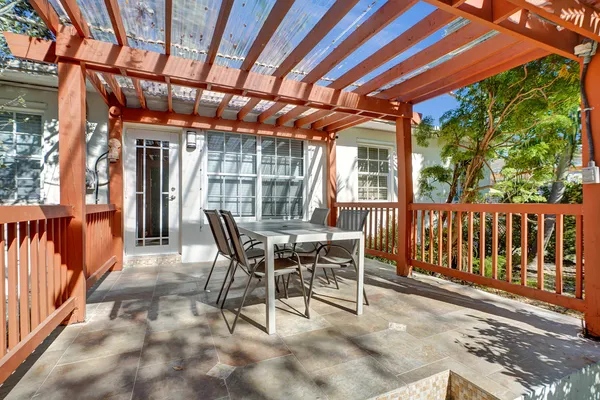 $1,199,000 | 130 Northeast 49th Street, Miami, FL 33137