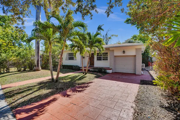 $1,199,000 | 130 Northeast 49th Street, Miami, FL 33137