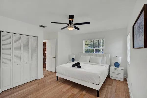 $1,199,000 | 130 Northeast 49th Street, Miami, FL 33137