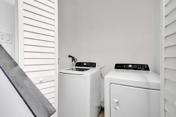 $1,199,000 | 130 Northeast 49th Street, Miami, FL 33137