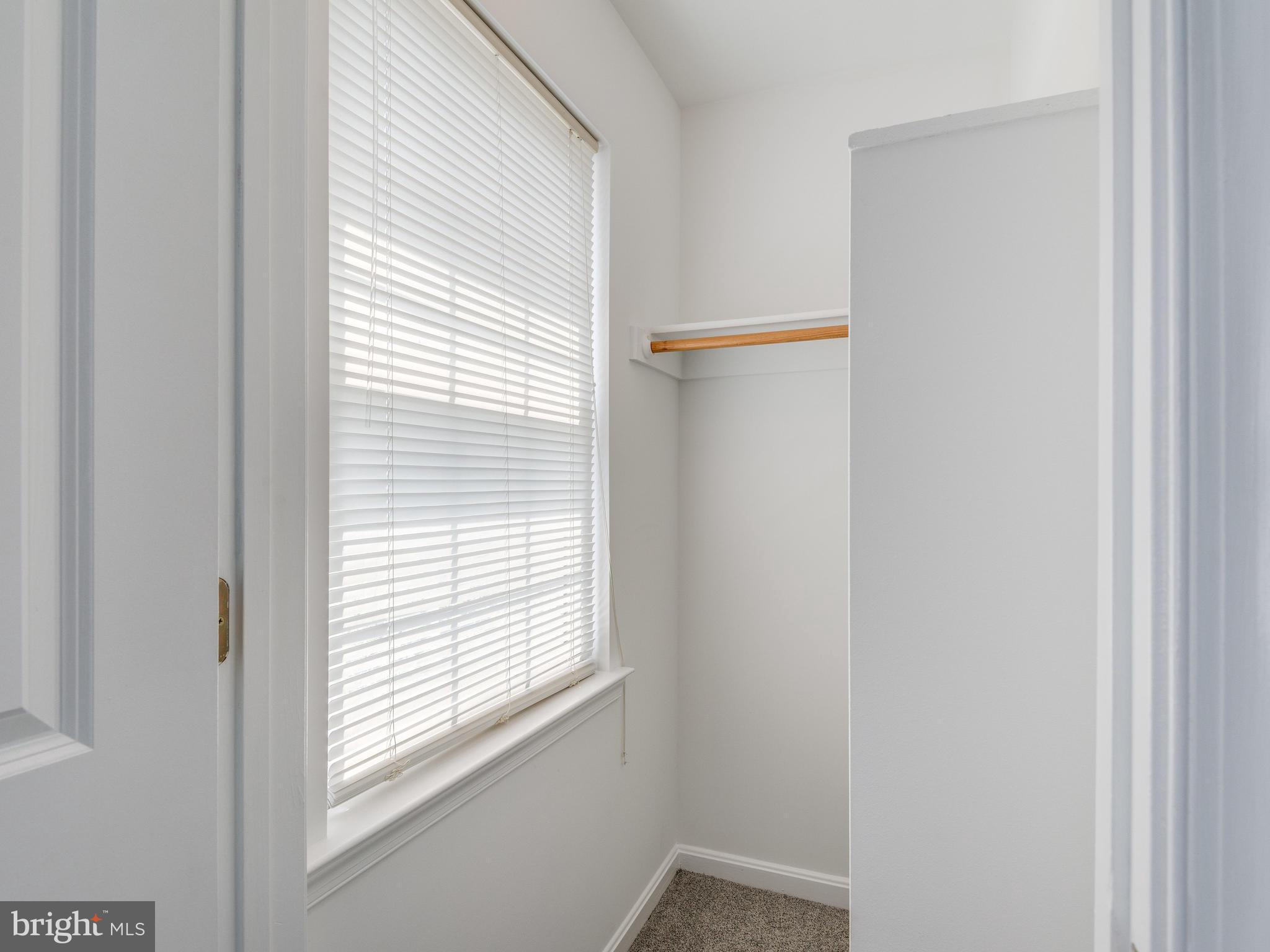 12108 Kinsley Place Reston, VA 20190 - Photo 23 of 27 Bedroom