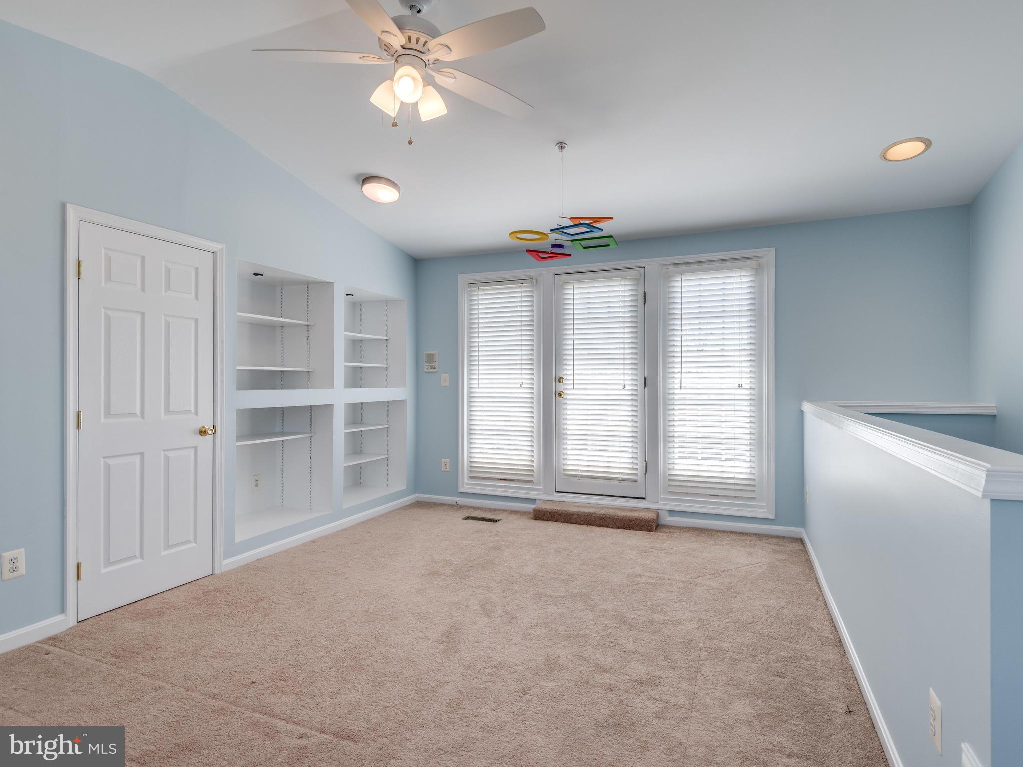 12108 Kinsley Place Reston, VA 20190 - Photo 25 of 27 Bedroom