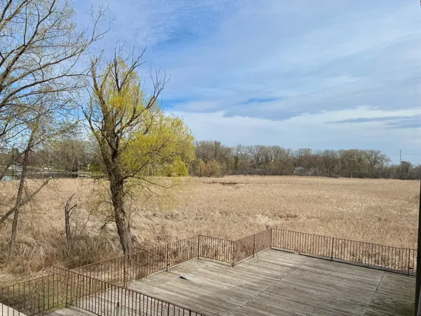 $1,850 | 1304 West Medicine Lake Drive, Unit 226, Plymouth, MN 55441