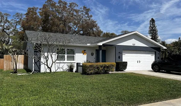 $3,000 | 1520 Coastal Place, Dunedin, FL 34698