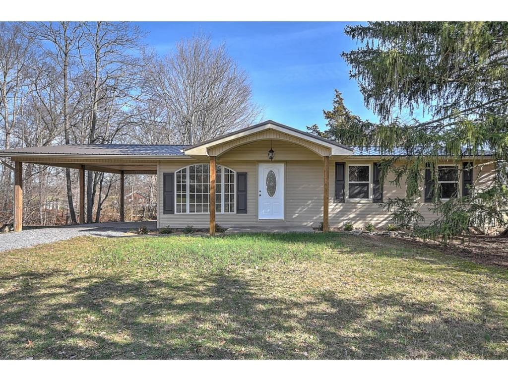 140 Holly Creek Road Greeneville, TN 37745 - Photo 2 of 32 Photo 2