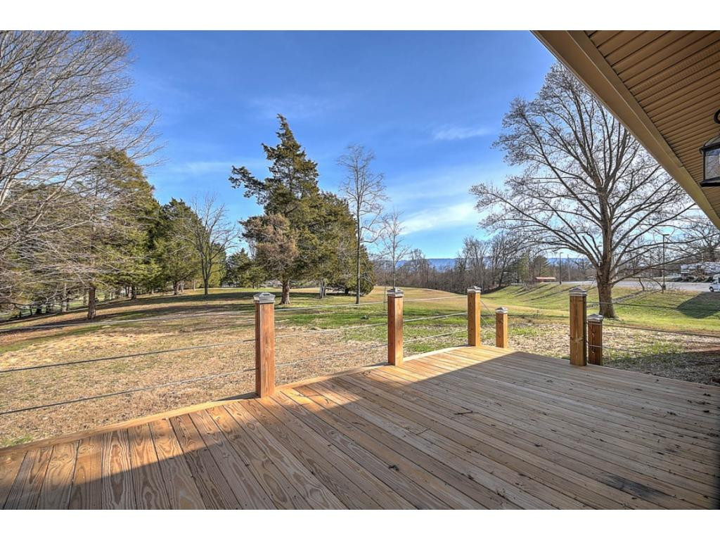 140 Holly Creek Road Greeneville, TN 37745 - Photo 26 of 32 Photo 26