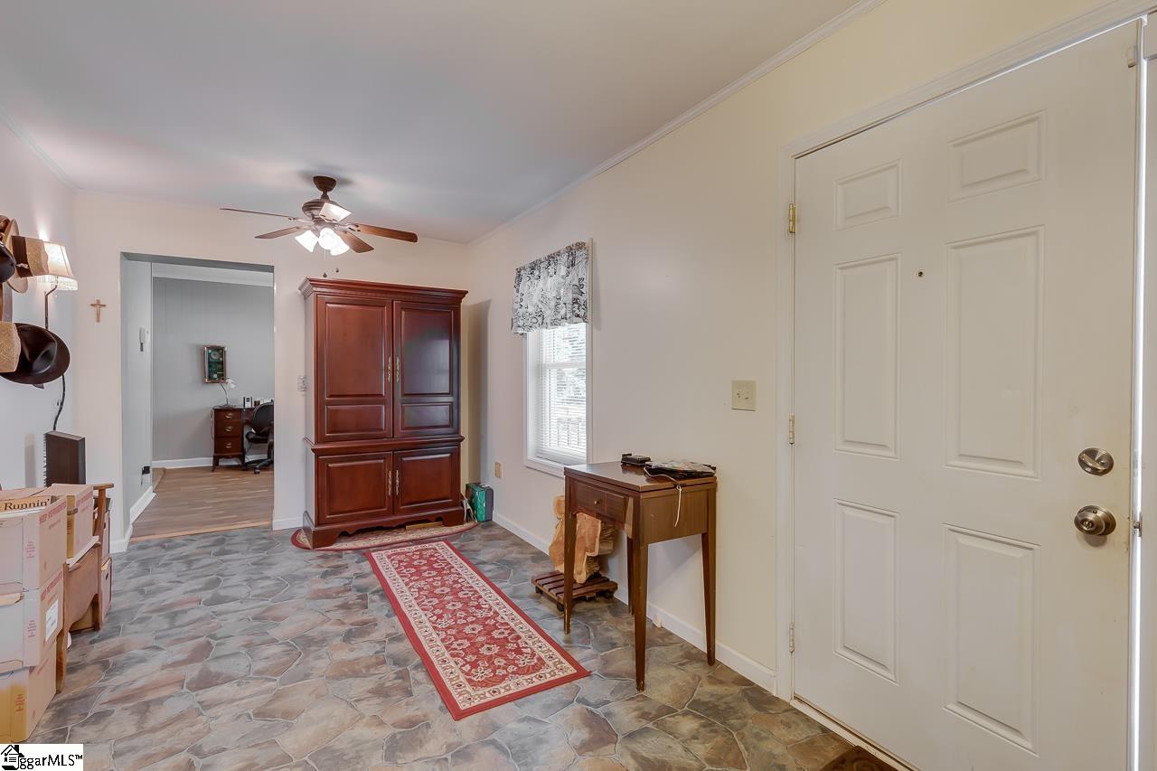285 Tate Road Central, SC 29630 - Photo 15 of 34
