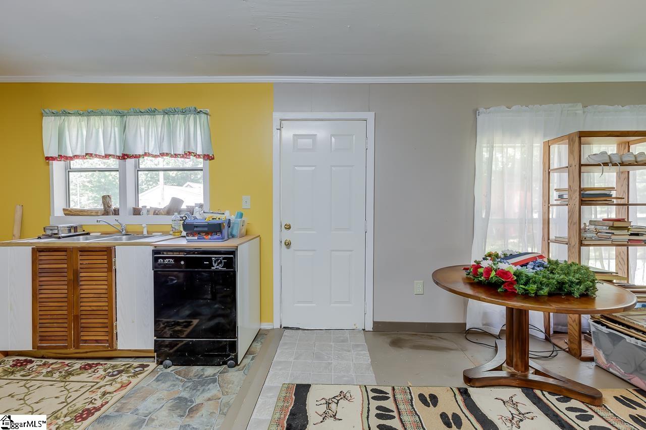 285 Tate Road Central, SC 29630 - Photo 32 of 34