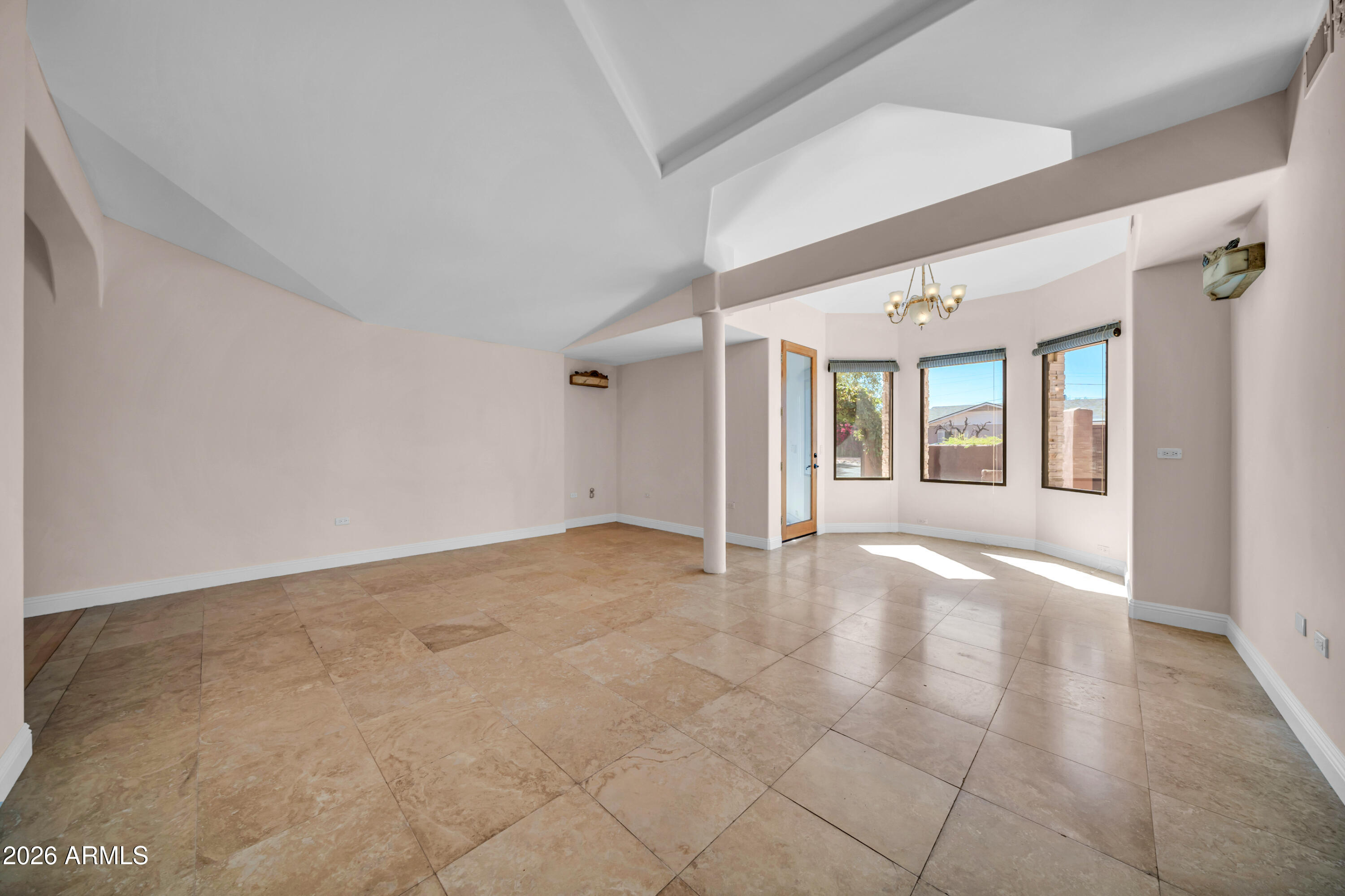 1450 East Royal Palm Road Phoenix, AZ 85020 - Photo 6 of 72 1450 E Royal Palm Rd-15
