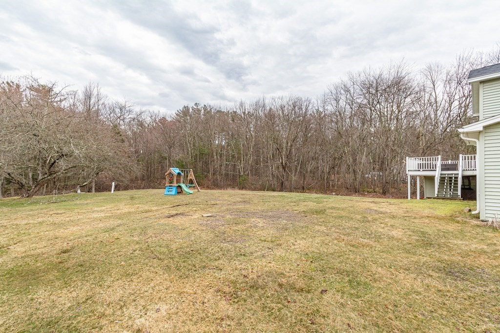 5 Leni Road Windham, NH 03087 - Photo 32 of 39