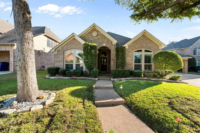 $525,000 | 1002 Muirfield Drive, Mansfield, TX 76063