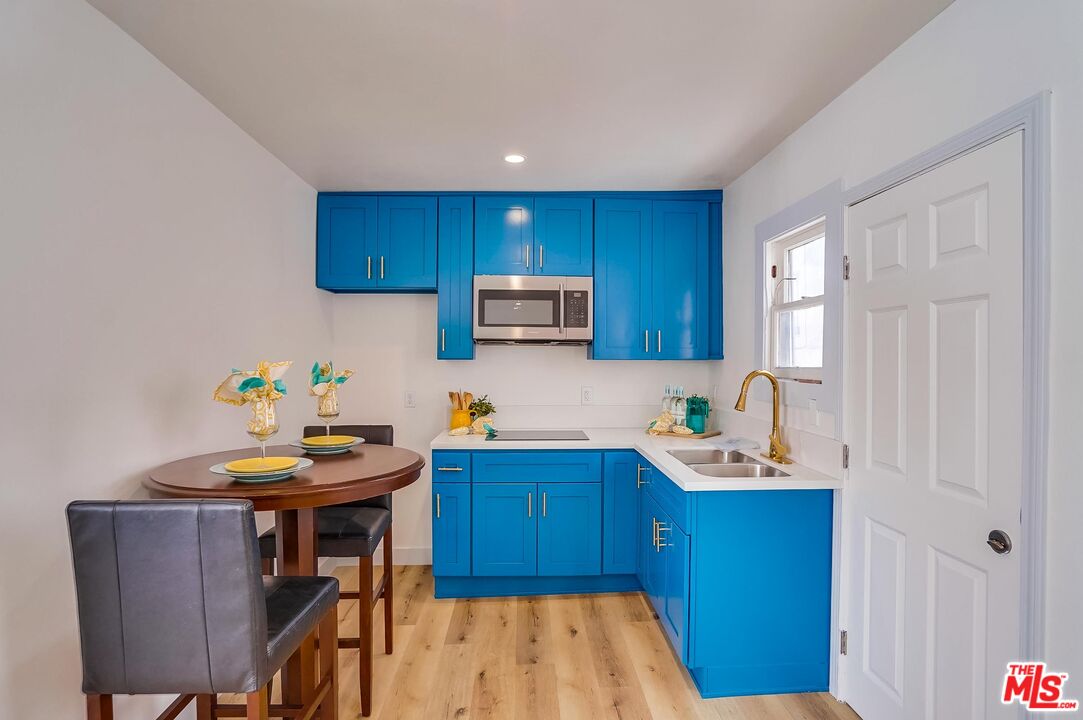 1208 Daisy Avenue Long Beach, CA 90813 - Photo 13 of 22
