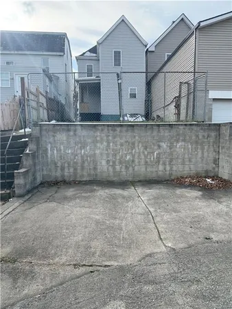 a view of a white house