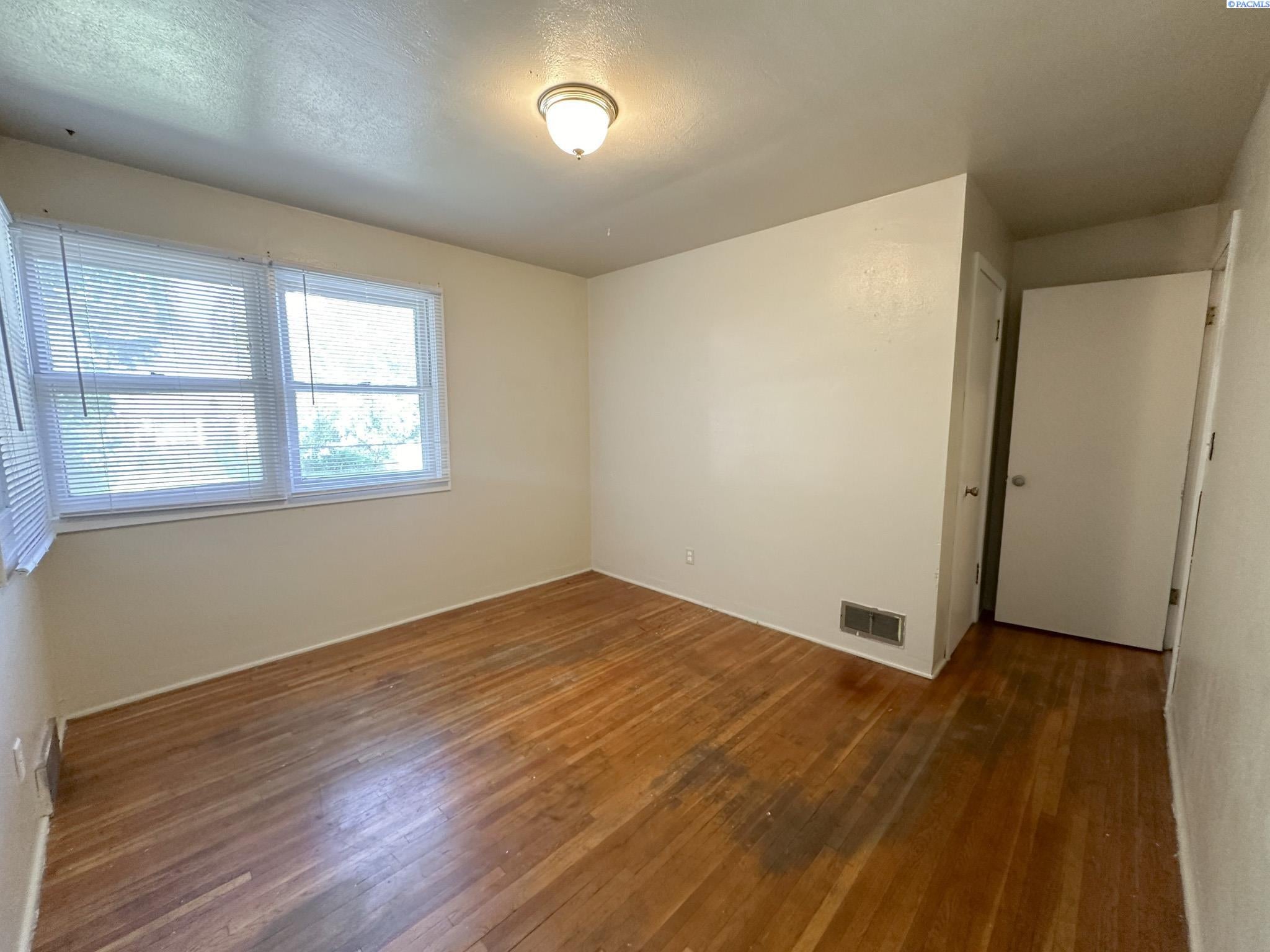 1145 Myrtle Street Pullman, WA 99163 - Photo 9 of 10 Gallery Image 9