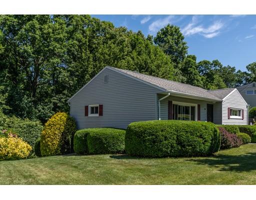 66 Audley Road Springfield, MA 01118 - Photo 6 of 30 a house with green field in front of it