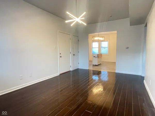 $1,299 | 3818 Central Avenue, Indianapolis, IN 46205