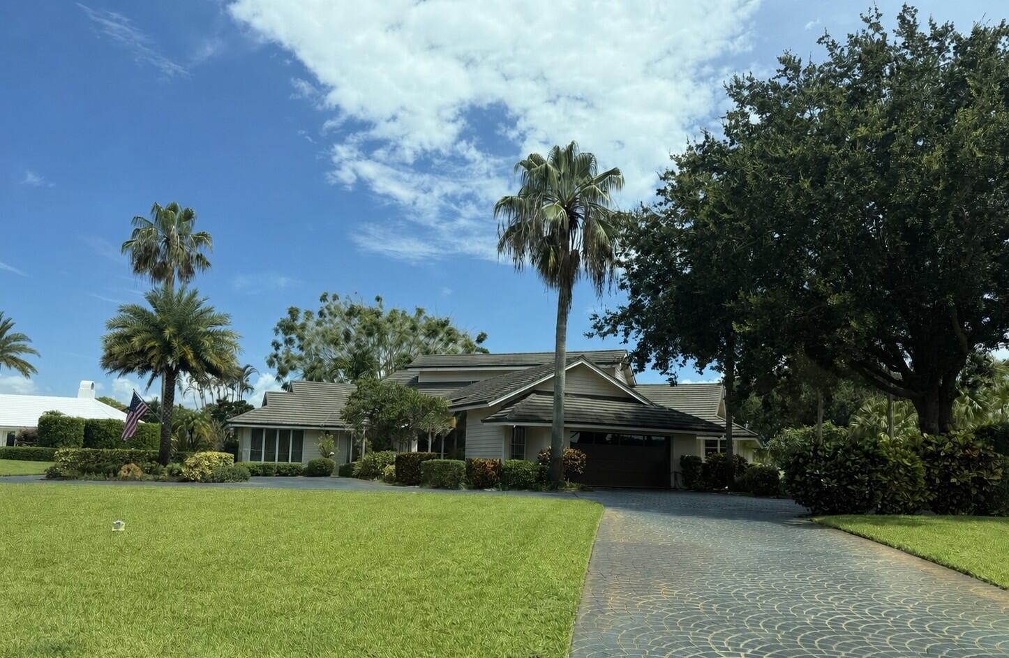 44 Tortoise Lane Jupiter, FL 33469 - Photo 2 of 4 44 Tortoise front1