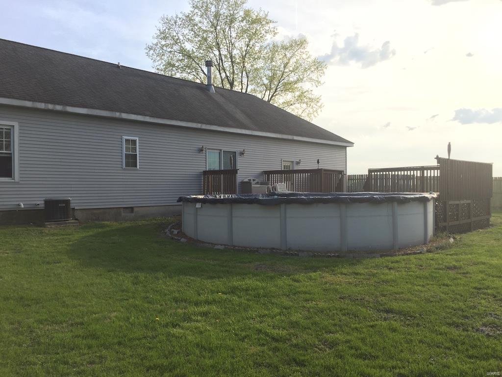 601 Promenade Kane, IL 62054 - Photo 14 of 18 Gallery Image 14