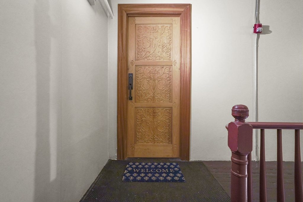 96 South Street, Unit 3 Boston, MA 02111 - Photo 7 of 17 a bathroom with a shower