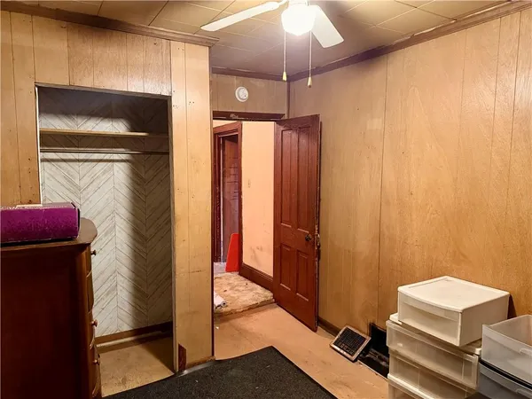 $45,000 | 801 Cowan Avenue, Jeannette, PA 15644