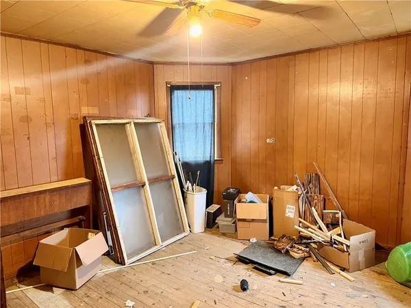 $45,000 | 801 Cowan Avenue, Jeannette, PA 15644