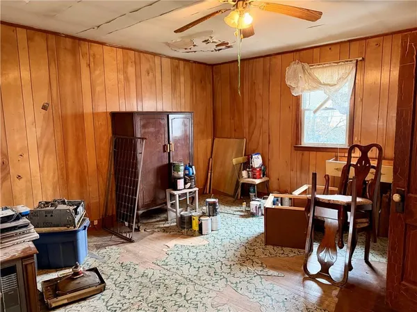 $45,000 | 801 Cowan Avenue, Jeannette, PA 15644