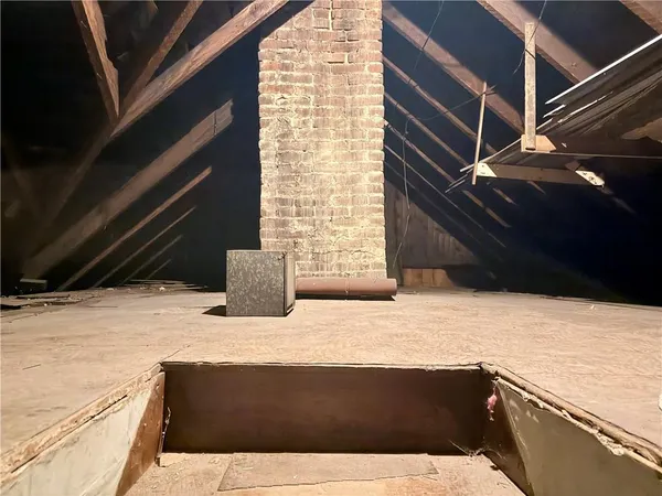 $45,000 | 801 Cowan Avenue, Jeannette, PA 15644