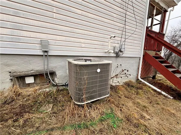 $45,000 | 801 Cowan Avenue, Jeannette, PA 15644