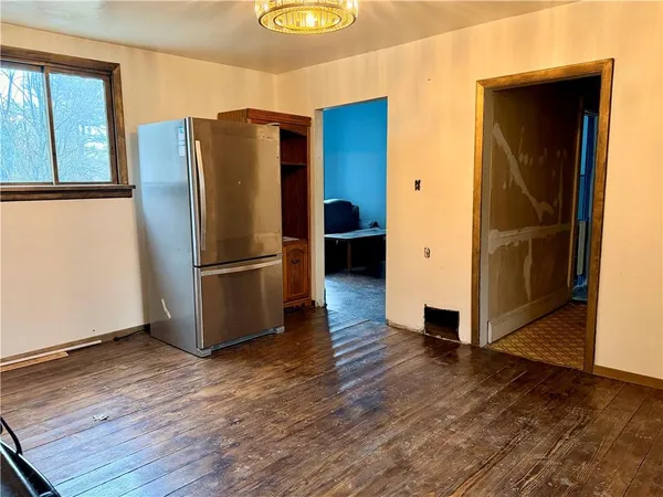 $45,000 | 801 Cowan Avenue, Jeannette, PA 15644