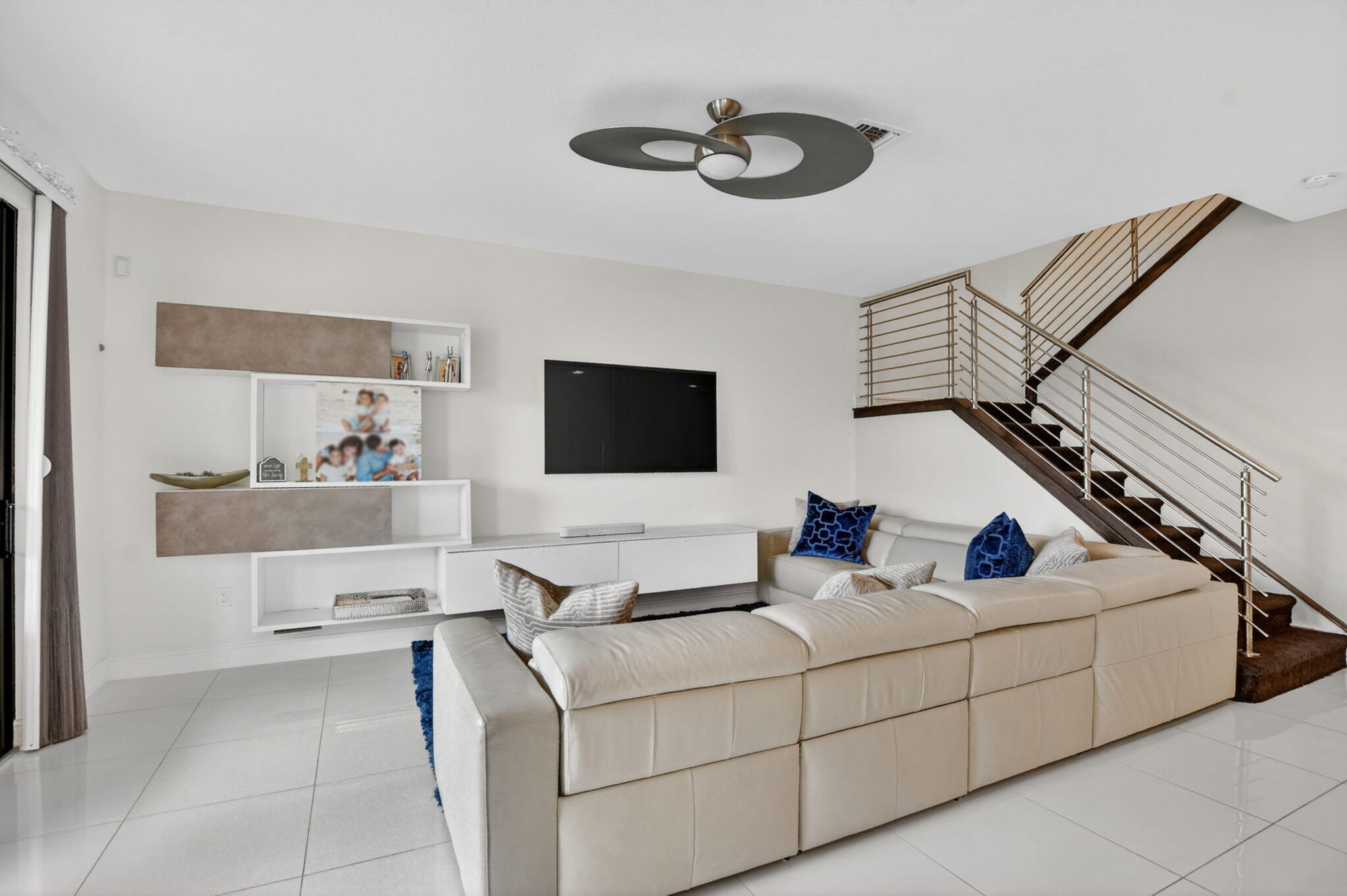10106 Akenside Drive Boca Raton, FL 33428 - Photo 8 of 47 11-web-or-mls-DSC_9015