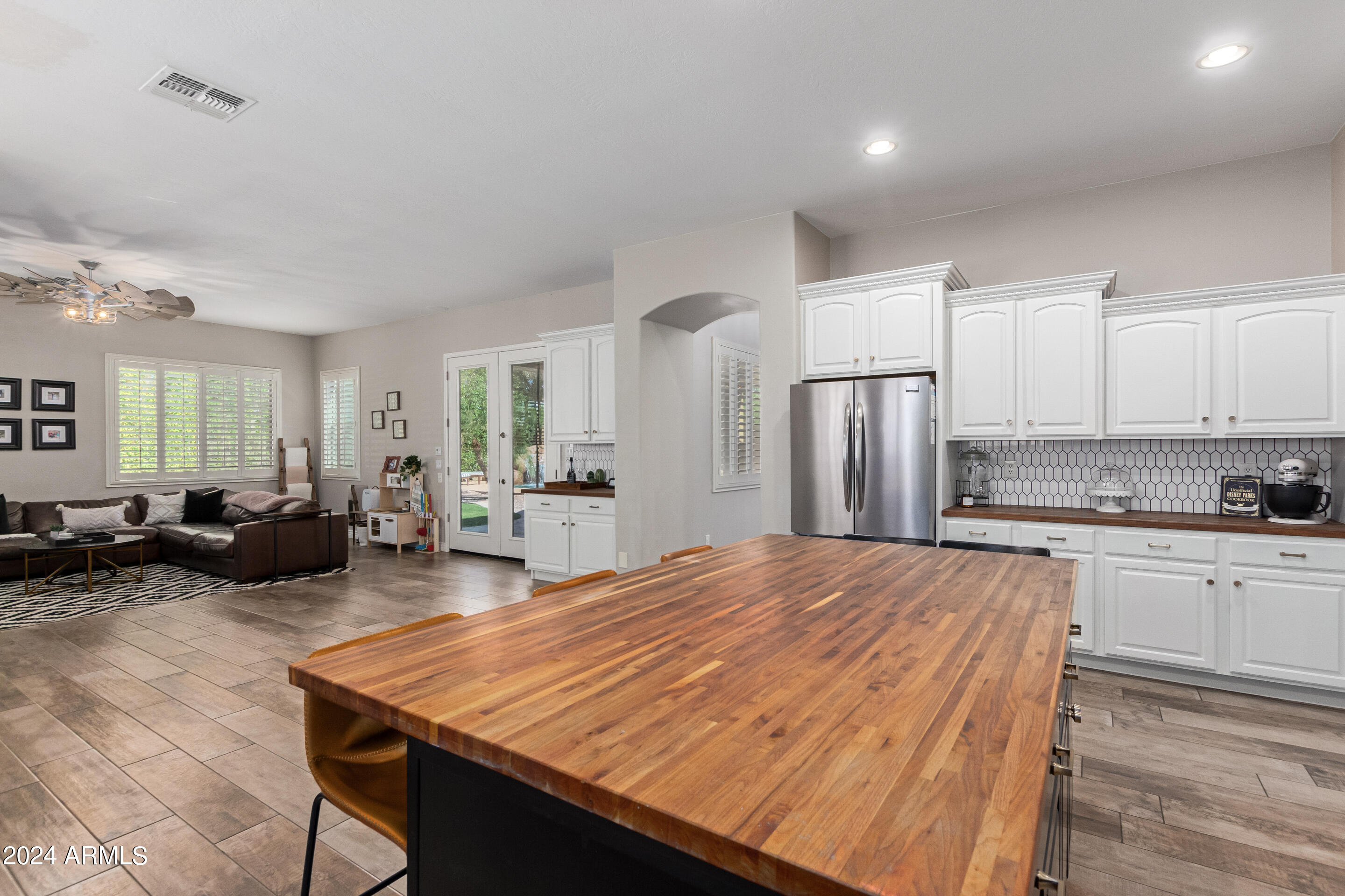 2459 South Racine Lane Gilbert, AZ 85295 - Photo 13 of 48 17 - Racine
