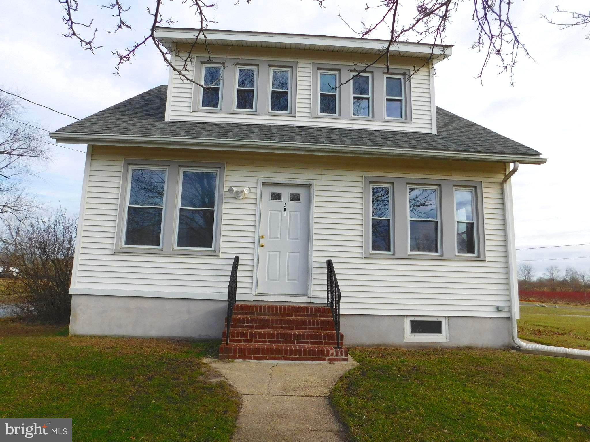 201 North Union Road Hammonton, NJ 08037 - Photo 4 of 25 front door