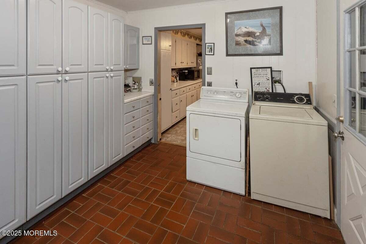 75 Brown Road Howell, NJ 07731 - Photo 16 of 65 Laundry Room